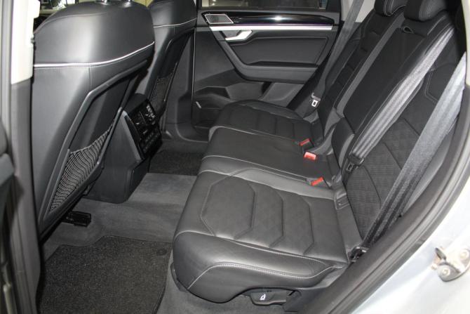 Volkswagen Touareg III с пробегом 2018 года, цена 4 179 000 рублей, 153625 км, внедорожник, Автокод Объявления