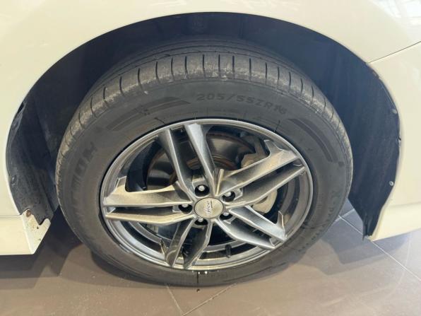 Toyota Wish II с пробегом 2010 года, цена 1 195 000 рублей, 95400 км, минивэн, Автокод Объявления