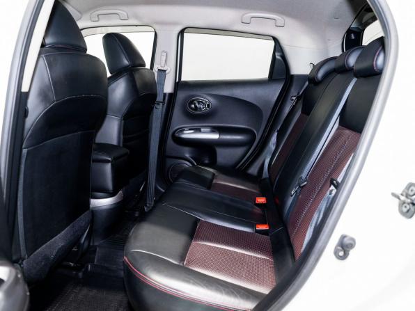 Nissan Juke I с пробегом 2011 года, цена 1 490 000 рублей, 56665 км, внедорожник, Автокод Объявления
