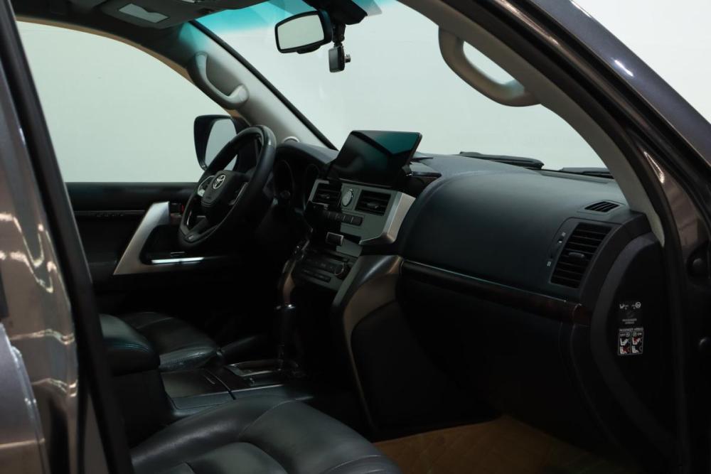 Toyota Land Cruiser 200 Series Сургут  - изображение 19