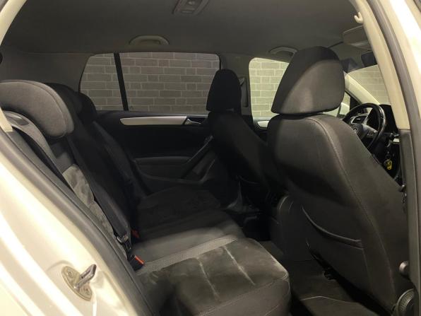 Volkswagen Golf VI с пробегом 2009 года, цена 760 000 рублей, 269494 км, хэтчбек, Автокод Объявления