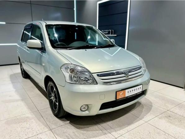 Toyota Raum II с пробегом 2011 года, цена 750 000 рублей, 241000 км, компактвэн, Автокод Объявления
