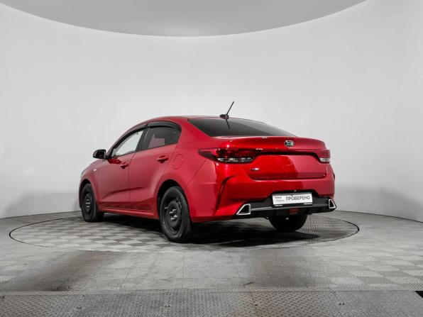 Kia Rio IV Рестайлинг с пробегом 2021 года, цена 1 468 790 рублей, 125074 км, седан, Автокод Объявления