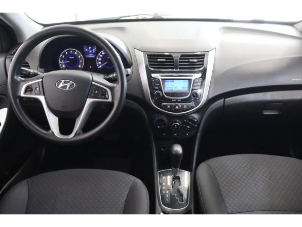 Hyundai Solaris I с пробегом 2012 года, цена 767 000 рублей, 152665 км, хэтчбек, Автокод Объявления
