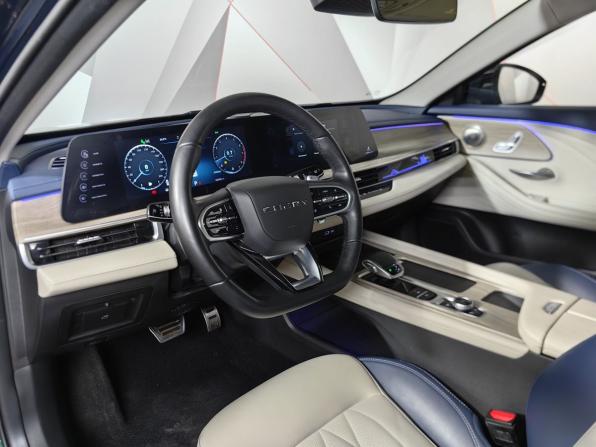 Chery Arrizo 8 с пробегом 2023 года, цена 1 965 000 рублей, 63543 км, седан, Автокод Объявления
