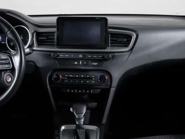 Kia Ceed III с пробегом 2019 года, цена 1 550 000 рублей, 76000 км, хэтчбек, Автокод Объявления