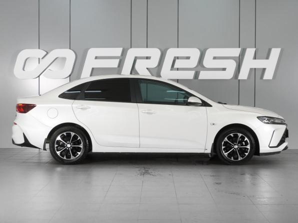 Chevrolet Monza II Рестайлинг с пробегом 2023 года, цена 1 669 000 рублей, 28208 км, седан, Автокод Объявления