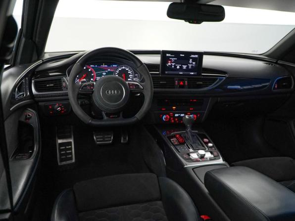 Audi RS 6 III (C7) Рестайлинг с пробегом 2016 года, цена 5 499 999 рублей, 237401 км, универсал, Автокод Объявления