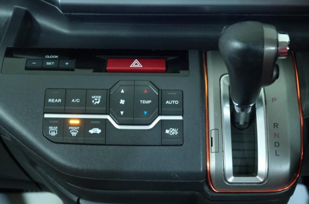 Honda Stepwgn IV Рестайлинг Омск  - изображение 15