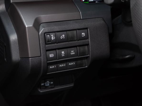 Toyota Tacoma IV с пробегом 2026 года, цена 9 299 000 рублей, 35 км, offers.body_type.unknown, Автокод Объявления
