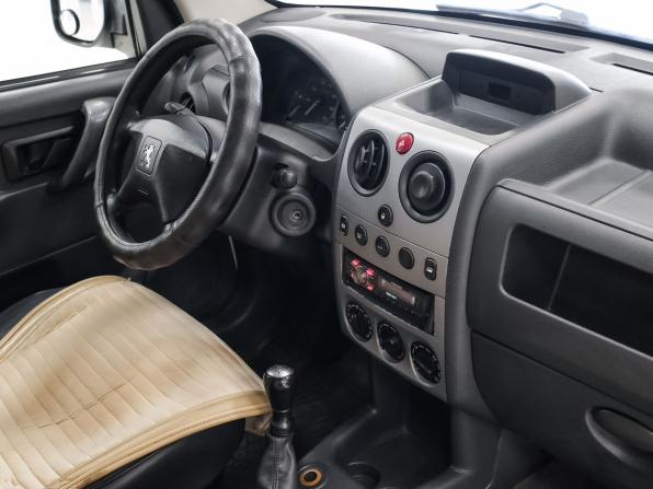 Peugeot Partner I Рестайлинг с пробегом 2011 года, цена 332 000 рублей, 199114 км, компактвэн, Автокод Объявления
