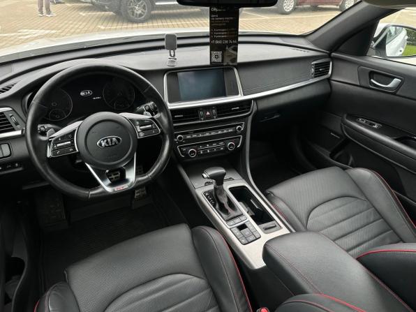 Kia Optima IV Рестайлинг с пробегом 2018 года, цена 1 800 000 рублей, 280000 км, седан, Автокод Объявления