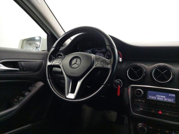 Mercedes-Benz A-Класс III (W176) с пробегом 2013 года, цена 1 235 000 рублей, 104000 км, хэтчбек, Автокод Объявления