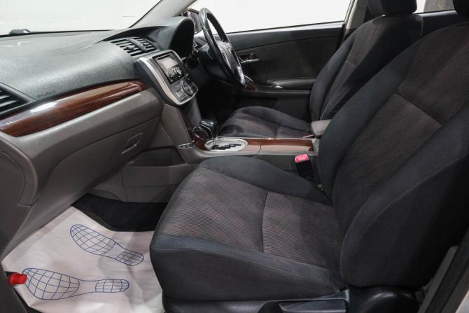 Toyota Premio II (T26) Рестайлинг с пробегом 2015 года, цена 1 199 000 рублей, 215000 км, седан, Автокод Объявления