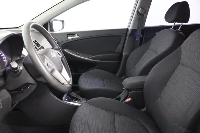 Hyundai Solaris I Рестайлинг с пробегом 2015 года, цена 949 000 рублей, 136000 км, хэтчбек, Автокод Объявления
