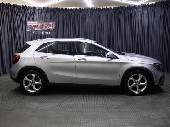 Mercedes-Benz GLA I (X156) Рестайлинг с пробегом 2018 года, цена 2 449 000 рублей, 54698 км, внедорожник, Автокод Объявления