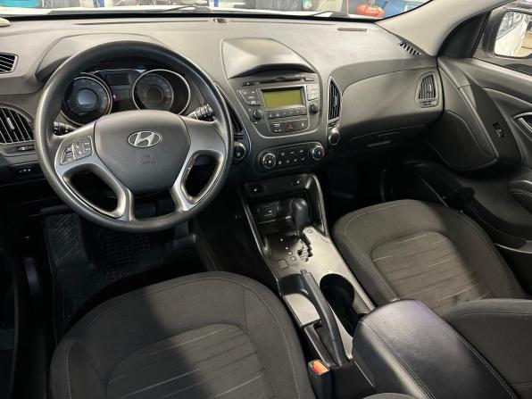 Hyundai ix35 I Рестайлинг с пробегом 2015 года, цена 1 530 000 рублей, 126193 км, внедорожник, Автокод Объявления