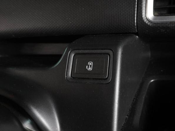 Suzuki Solio III с пробегом 2018 года, цена 1 149 000 рублей, 75770 км, микровэн, Автокод Объявления