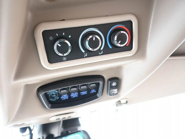 Chevrolet Express II с пробегом 2020 года, цена 10 999 900 рублей, 35000 км, минивэн, Автокод Объявления