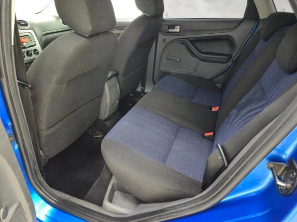 Ford Focus II Рестайлинг с пробегом 2007 года, цена 399 000 рублей, 250000 км, хэтчбек, Автокод Объявления