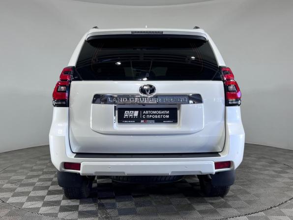 Toyota Land Cruiser Prado 150 Series Рестайлинг 2 с пробегом 2018 года, цена 4 980 000 рублей, 170500 км, внедорожник, Автокод Объявления