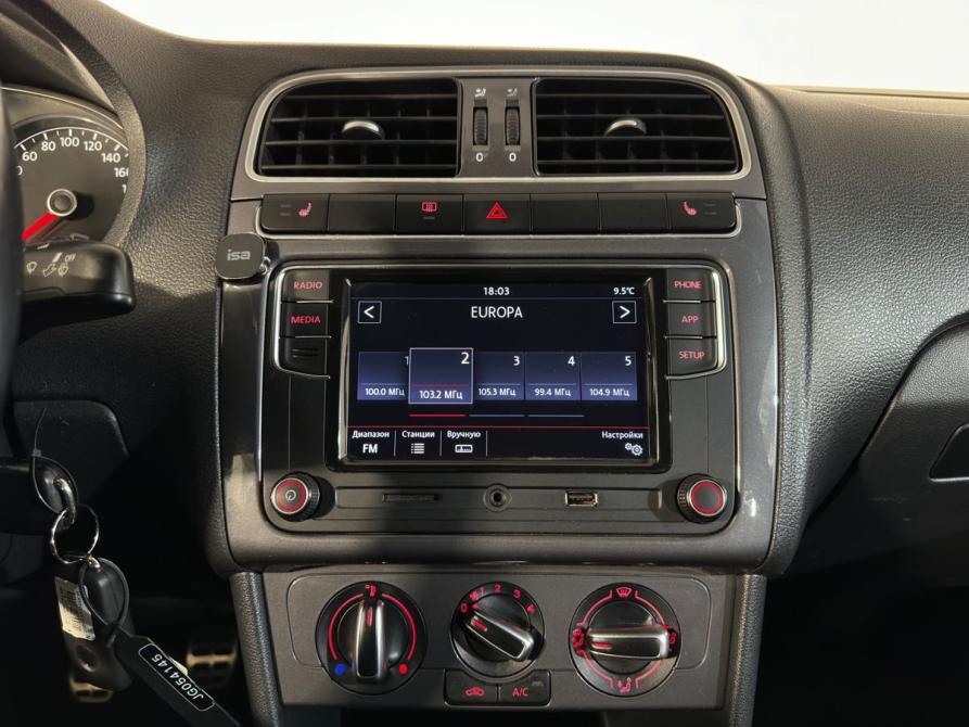 Volkswagen Polo V Рестайлинг Великий Новгород  - изображение 16