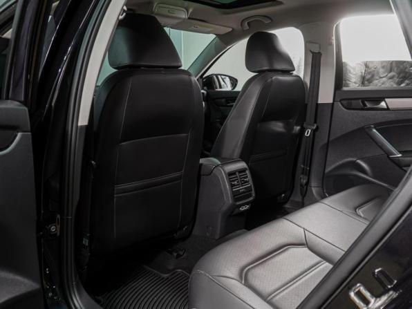 Volkswagen Passat B8 Рестайлинг с пробегом 2021 года, цена 1 999 000 рублей, 132239 км, седан, Автокод Объявления