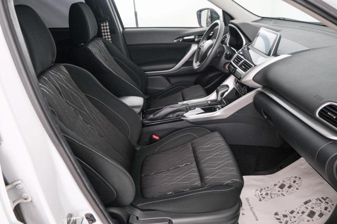 Mitsubishi Eclipse Cross I с пробегом 2019 года, цена 2 399 000 рублей, 50285 км, внедорожник, Автокод Объявления