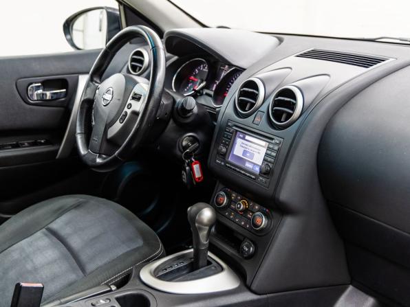 Nissan Qashqai I Рестайлинг с пробегом 2012 года, цена 1 018 000 рублей, 179860 км, внедорожник, Автокод Объявления