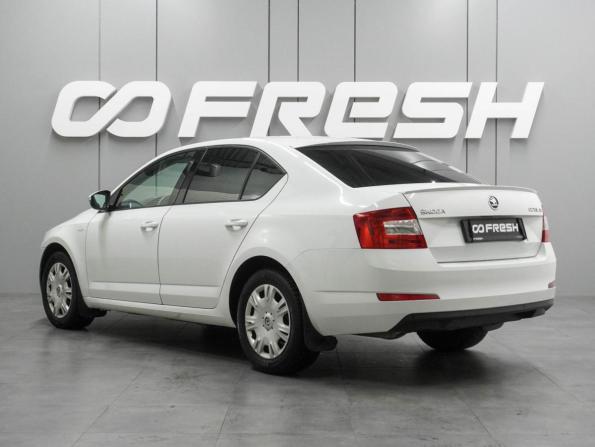 Skoda Octavia III (A7) с пробегом 2016 года, цена 1 574 000 рублей, 133191 км, лифтбек, Автокод Объявления