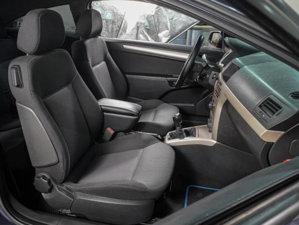 Opel Astra H Рестайлинг с пробегом 2008 года, цена 469 000 рублей, 235338 км, хэтчбек, Автокод Объявления