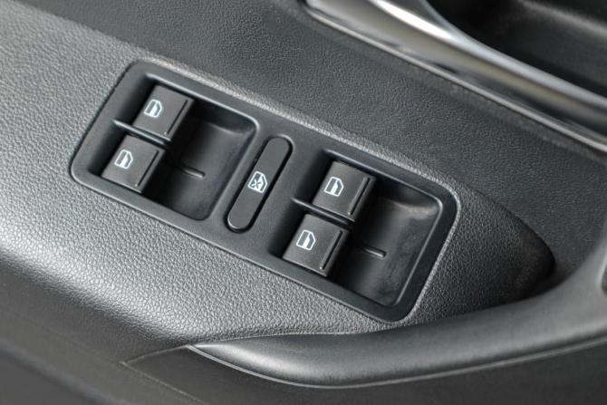 Volkswagen Polo V Рестайлинг с пробегом 2016 года, цена 1 229 000 рублей, 168200 км, седан, Автокод Объявления