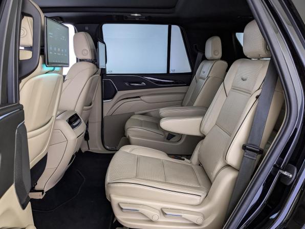Cadillac Escalade V с пробегом 2021 года, цена 8 670 000 рублей, 85943 км, внедорожник, Автокод Объявления