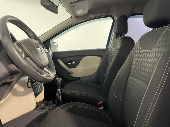 Renault Logan II с пробегом 2014 года, цена 799 900 рублей, 72000 км, седан, Автокод Объявления