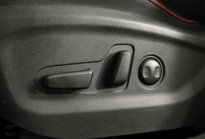 Kia Sportage IV Рестайлинг с пробегом 2018 года, цена 2 200 000 рублей, 192000 км, внедорожник, Автокод Объявления