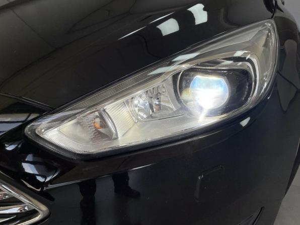 Ford Focus III Рестайлинг с пробегом 2018 года, цена 1 086 000 рублей, 105725 км, седан, Автокод Объявления
