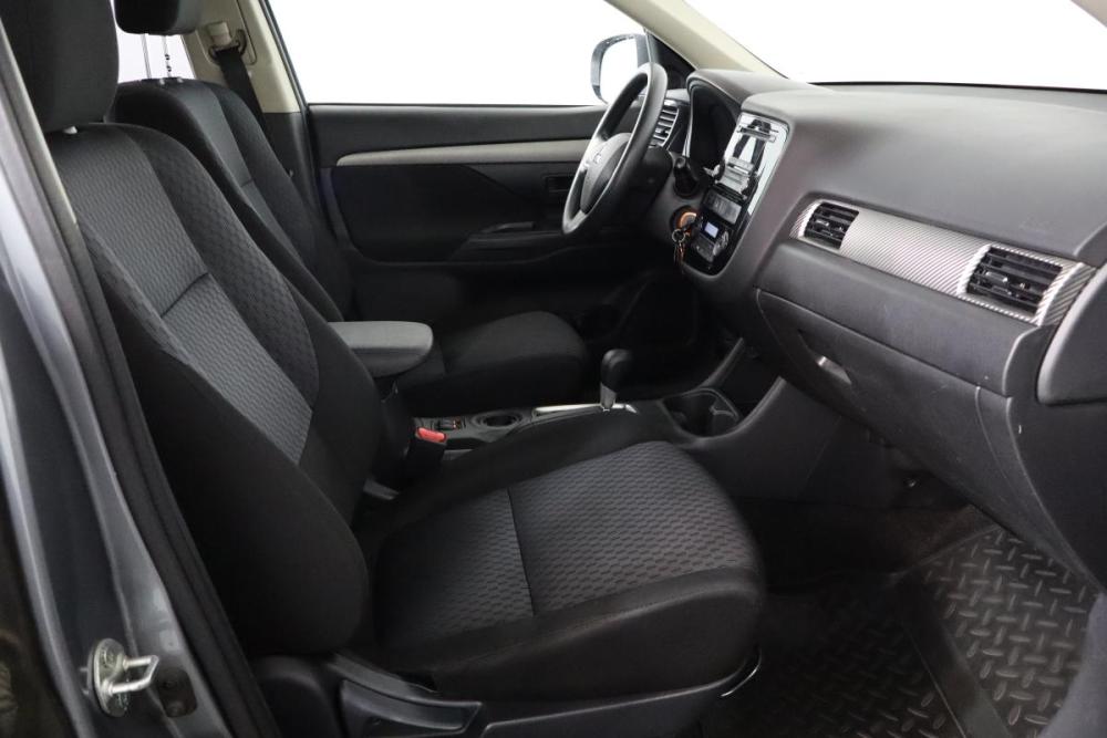 Mitsubishi Outlander III Санкт-Петербург  - изображение 11
