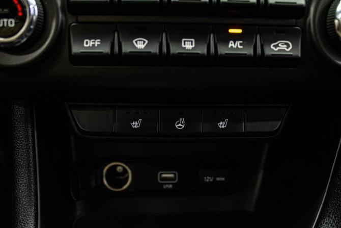 Kia Sportage IV Рестайлинг с пробегом 2021 года, цена 2 299 000 рублей, 94903 км, внедорожник, Автокод Объявления