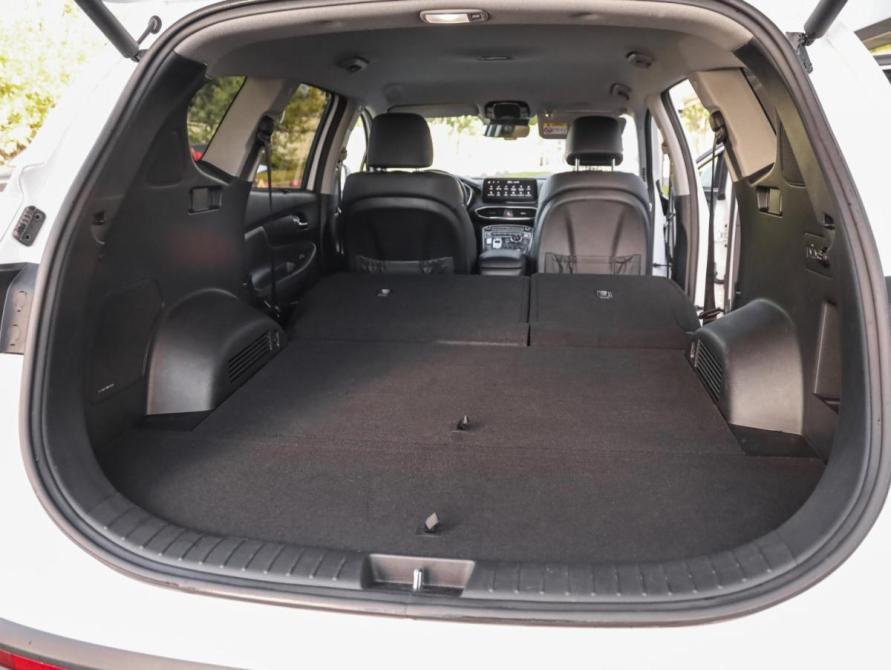 Hyundai Santa Fe IV Рестайлинг Санкт-Петербург  - изображение 31