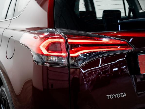 Toyota RAV4 IV (XA40) Рестайлинг с пробегом 2017 года, цена 2 620 000 рублей, 120800 км, внедорожник, Автокод Объявления