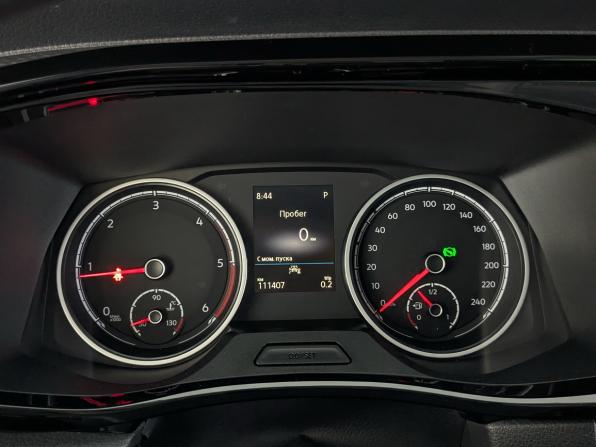 Volkswagen Multivan T6 Рестайлинг с пробегом 2021 года, цена 5 850 000 рублей, 111404 км, минивэн, Автокод Объявления