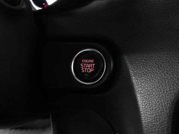 Kia Ceed III с пробегом 2018 года, цена 1 979 000 рублей, 62895 км, хэтчбек, Автокод Объявления