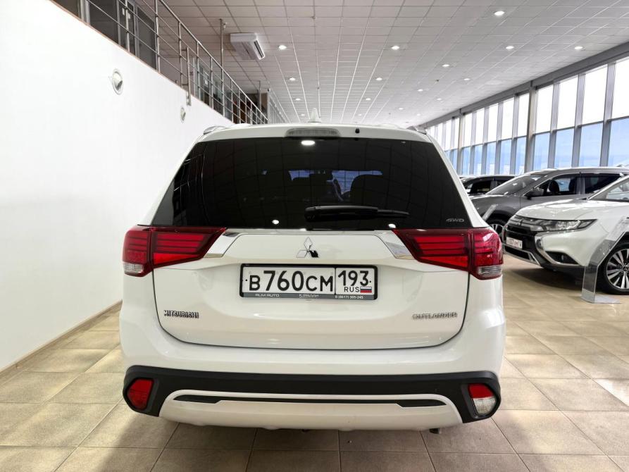 Mitsubishi Outlander III Рестайлинг 3 Новороссийск  - изображение 6