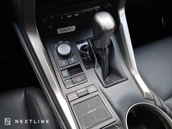 Lexus NX I с пробегом 2016 года, цена 2 890 000 рублей, 67460 км, внедорожник, Автокод Объявления