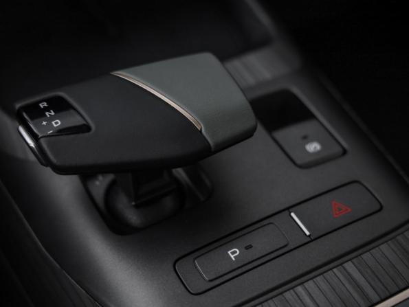 Changan Lamore с пробегом 2024 года, цена 2 050 000 рублей, 12853 км, седан, Автокод Объявления