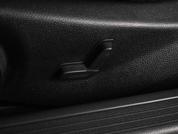 Mercedes-Benz C-Класс III (W204) Рестайлинг с пробегом 2012 года, цена 1 519 000 рублей, 246859 км, седан, Автокод Объявления