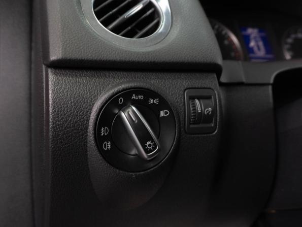 Volkswagen Tiguan I Рестайлинг с пробегом 2012 года, цена 1 419 000 рублей, 144868 км, внедорожник, Автокод Объявления