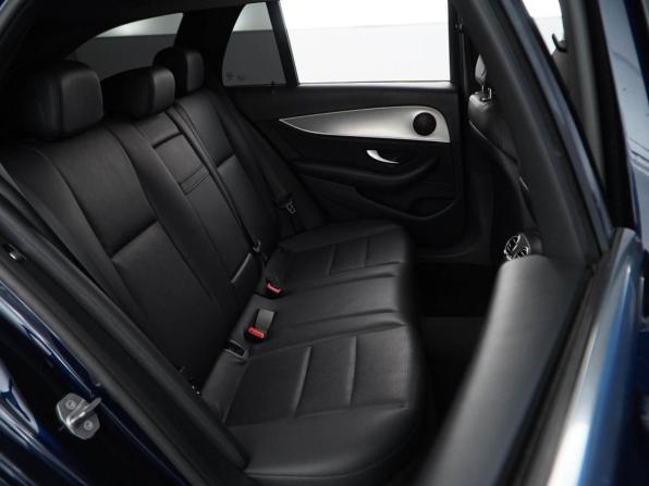 Mercedes-Benz E-Класс V (W213 S213 C238) с пробегом 2017 года, цена 2 351 055 рублей, 84474 км, универсал, Автокод Объявления