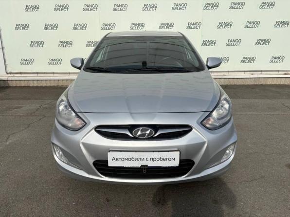 Hyundai Solaris I с пробегом 2013 года, цена 880 000 рублей, 120000 км, седан, Автокод Объявления