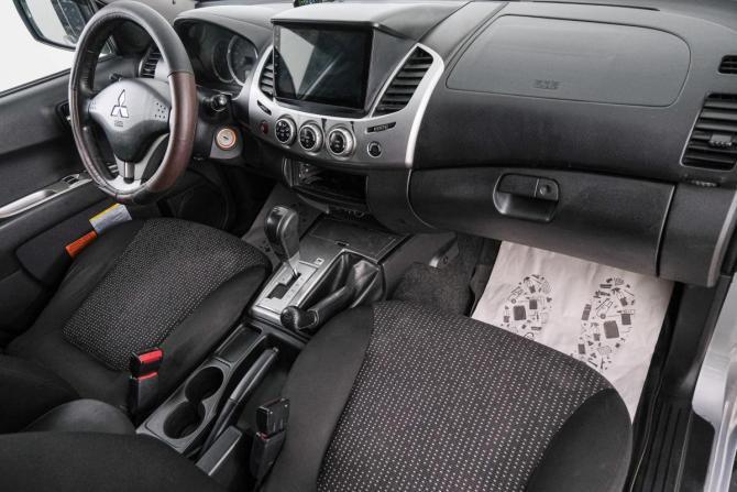 Mitsubishi L200 IV Рестайлинг с пробегом 2014 года, цена 1 449 000 рублей, 316800 км, offers.body_type.unknown, Автокод Объявления